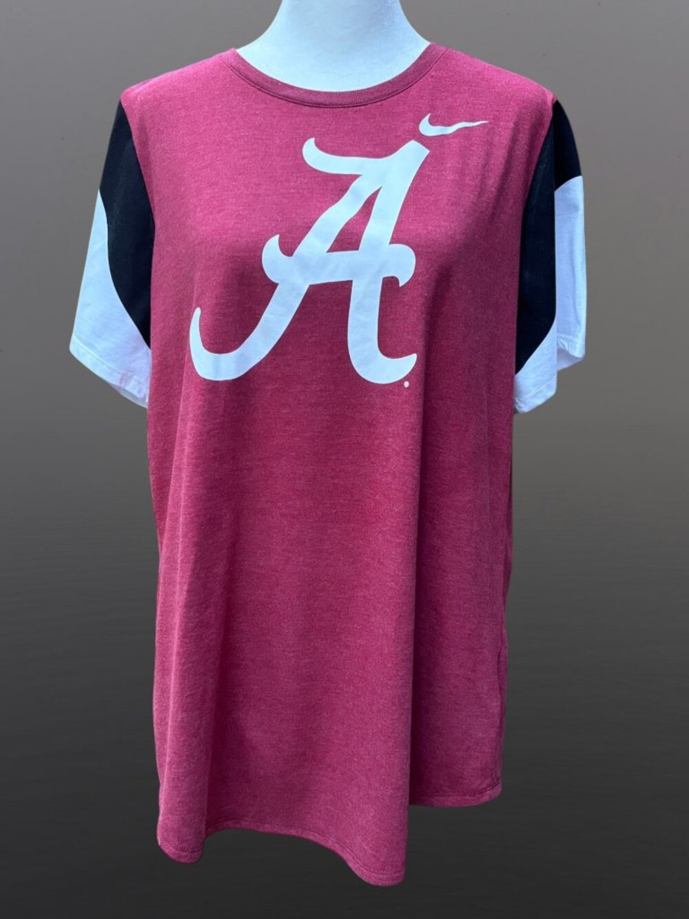 Nike Alabama Crimson Tide Women’s Short Sleeve T-Shirt Jersey Collegiate (Sz XL)